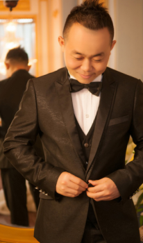 龙丽仁