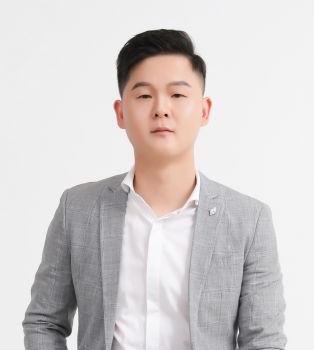 师发坤